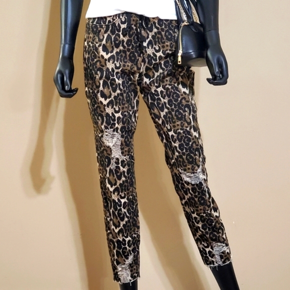 High Rise Leopard Print Joggers - Picture 1 of 9
